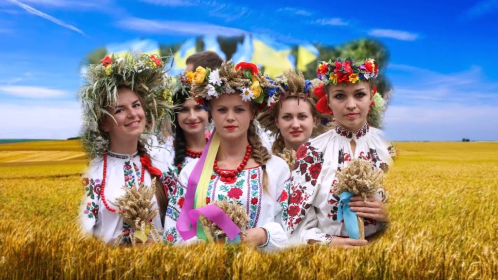 Украина, боль и обида. Ты с тала чужой и все родные стали чужими.